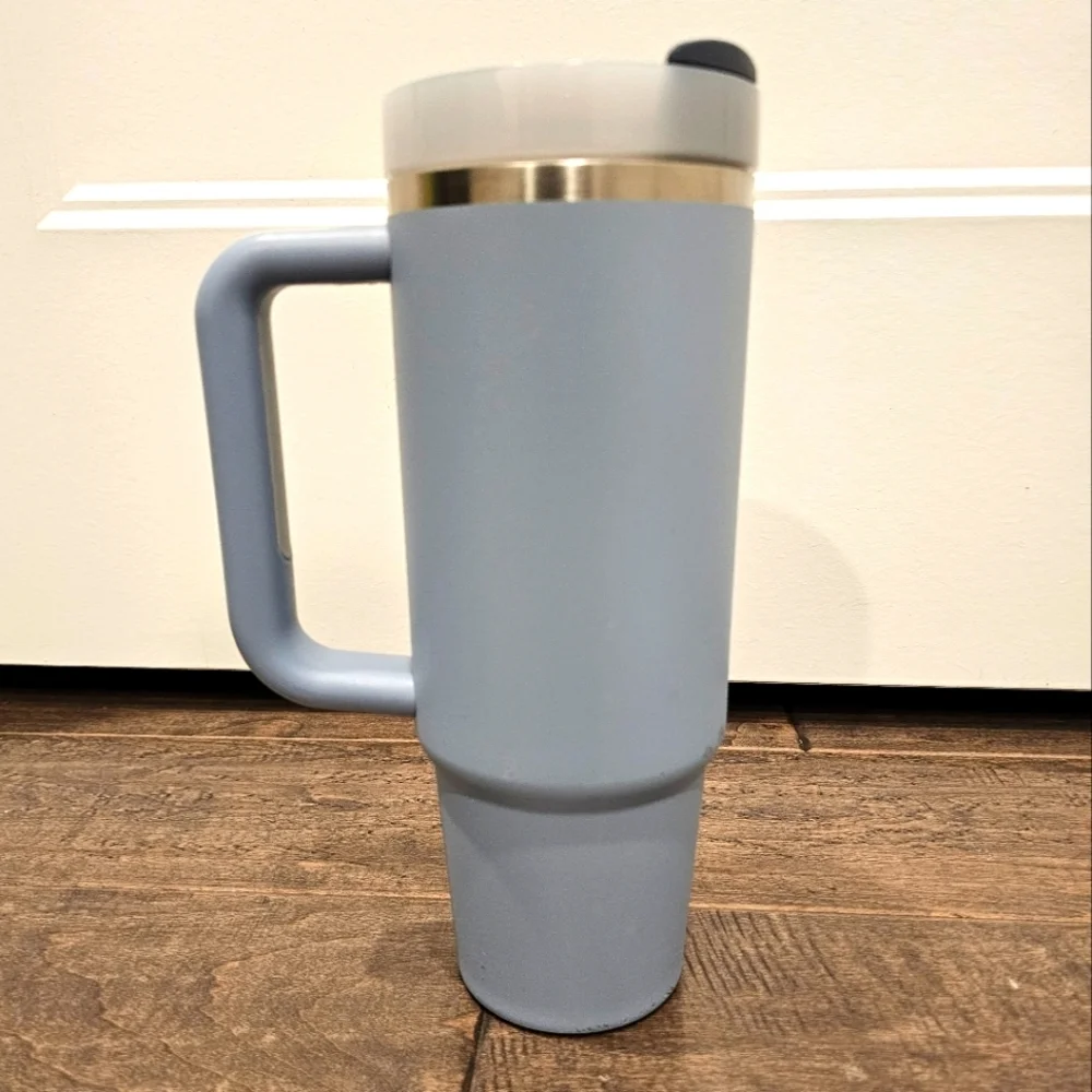 Stanley Light Blue/Gray 30 oz Stainless Steel Tumbler - Picture 4 of 6